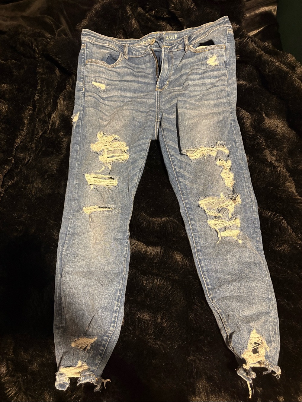 American Eagle Outfitters Distressed Light Blue stretch Jeans